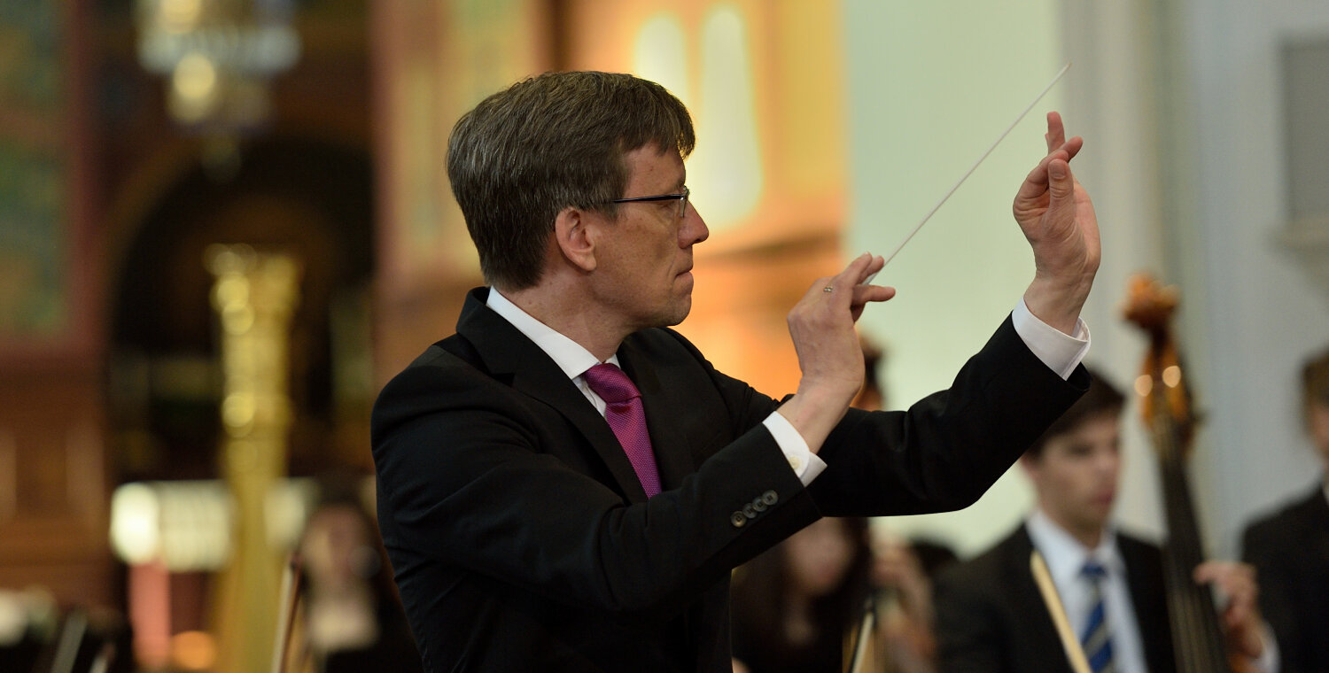 Picture: Conductor in action