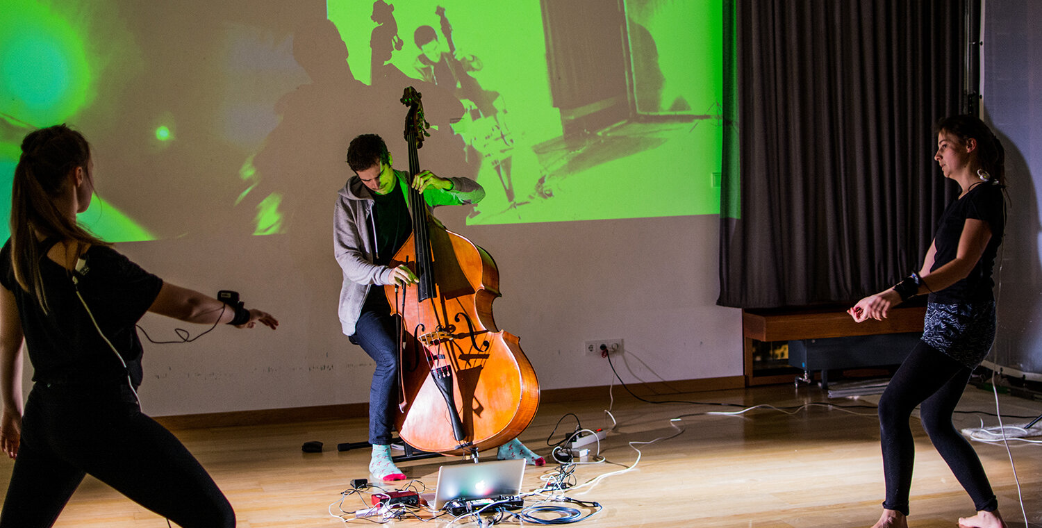 Picture: snapshot of a multimedia performance
